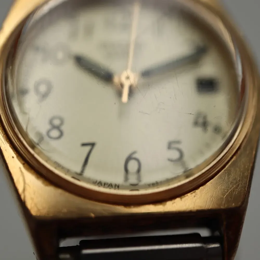Pulsar gold tone
